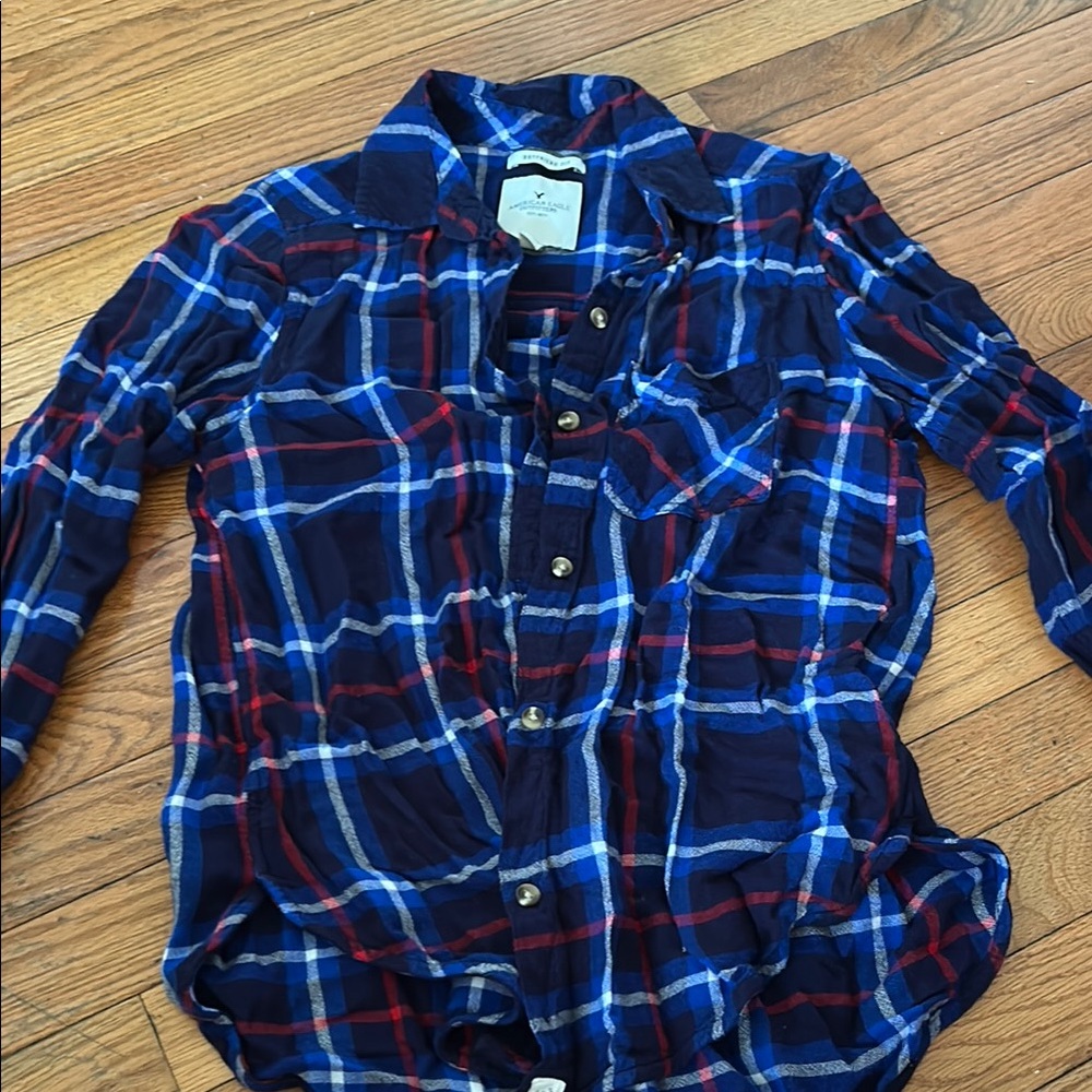 American Eagle Outfitters Blue and Red Button Down Shirt